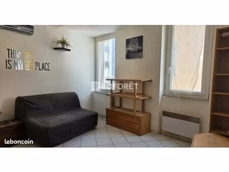 studio 1 pièce 23 m²