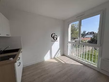 location appartement t1 à vertou (44120) : à louer t1 / 23m² vertou