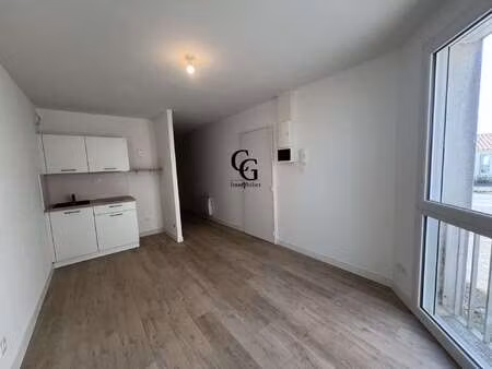 location appartement t1 à vertou (44120) : à louer t1 / 30m² vertou