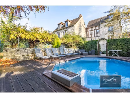 hôtel particulier dans le centre historique de senlis jardin