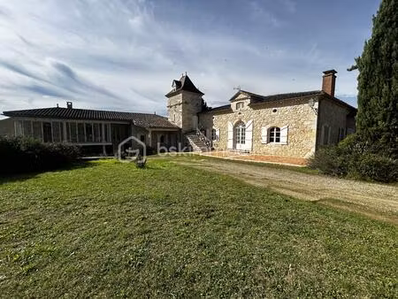 maison de 332 m² à agen