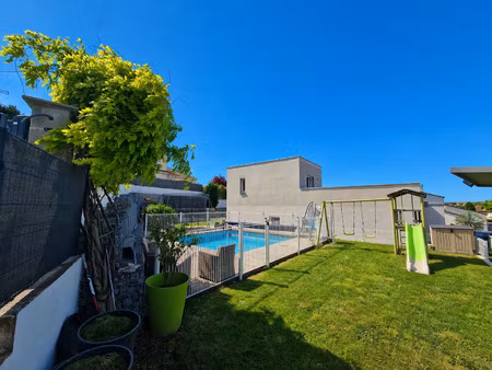 bourg-les-valence - maison 7 pieces de 147 m2 avec piscine