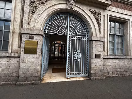 local professionnel vieux lille