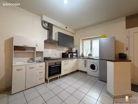 appartement 3 pièces 49 m²