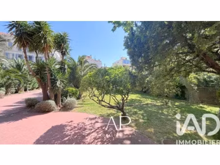 appartement à toulon (83200)