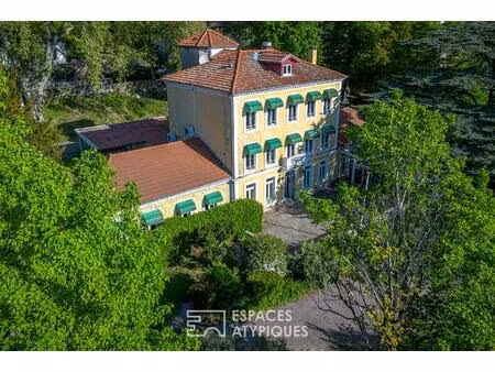 domaine hôtelier à réinventer proche de valence