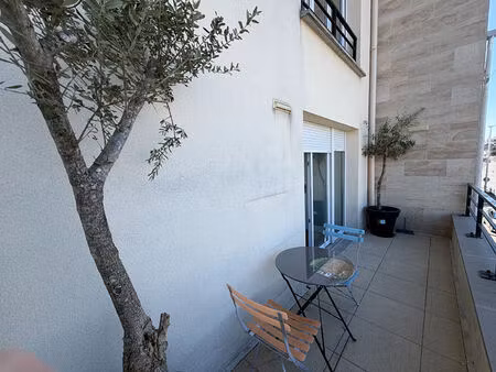 appartement t2 meublé en parfait état + résidence récente avec parking