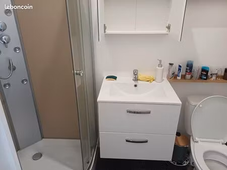 a loué appartement meublé t2