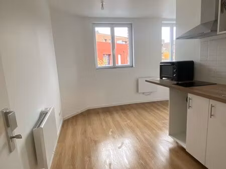 charmant studio à louer