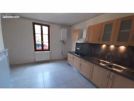 2 pièces rez-de-chaussée centre bar/seine