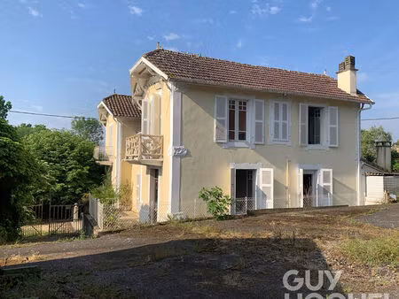 maison avec dépendances et terre agricole