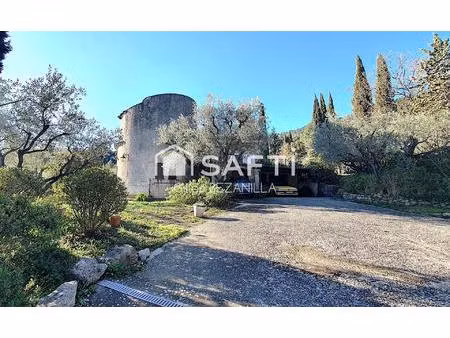 propriété 7p 225 m2 sur 5100 m2 piscine tennis