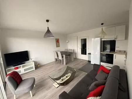 location appartement 2 pièces meublé à vannes kercado - trussac (56000) : à louer 2 pièces