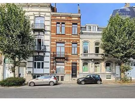 a louer - appartement rez de chaussée 1chambre avec jardin à