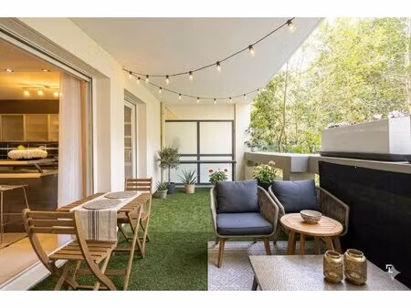 cocooning - appartement t3 de 68 m2 avec terrasse -13009