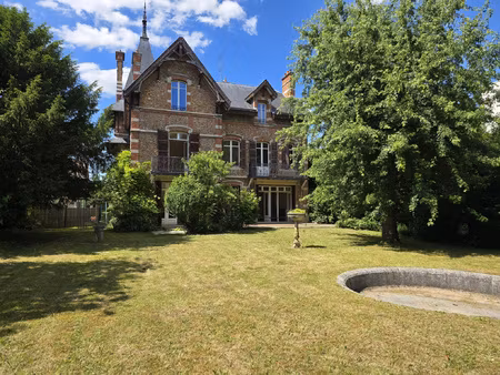 hôtel particulier historique d'exception - secteur paix