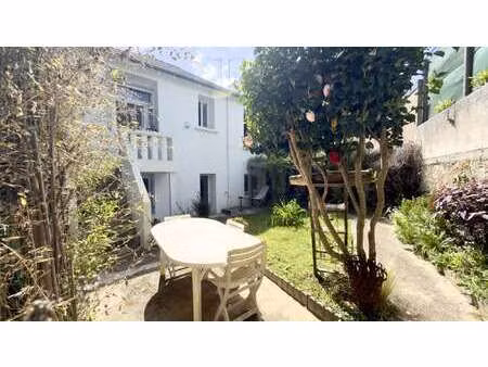 vente maison à lorient (56100) : à vendre / 101m² lorient