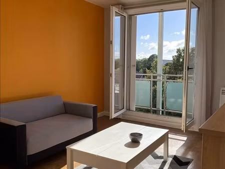 appartement - 4ème étage - 42,50 m2 - 2 pièces - meublé