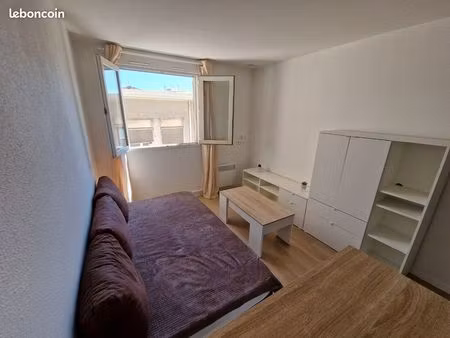 studio meublé rénové - centre de valence