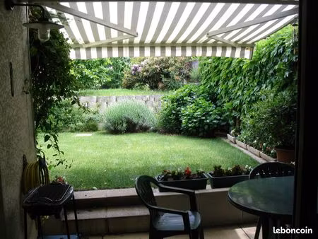 très joli t3 en rez de jardin - 78 m² - lyon montchat