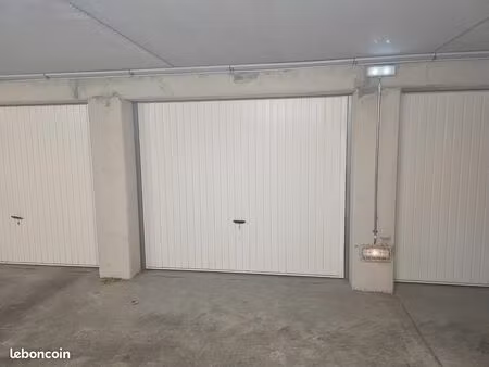 garage fermé sécurisé - centre-ville colmar