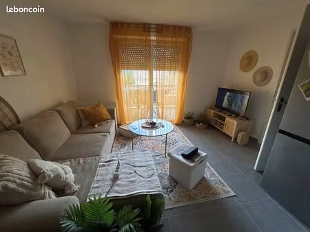 beau t2 avec balcon sur villeneuve sur lot