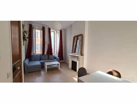 appartement t2/3 lumineux 8ème