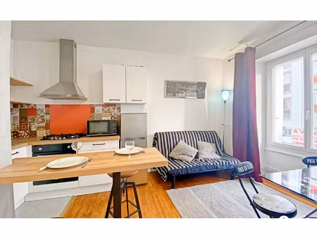 location appartement, 25.55 m² t-2 à lorient, 566 €