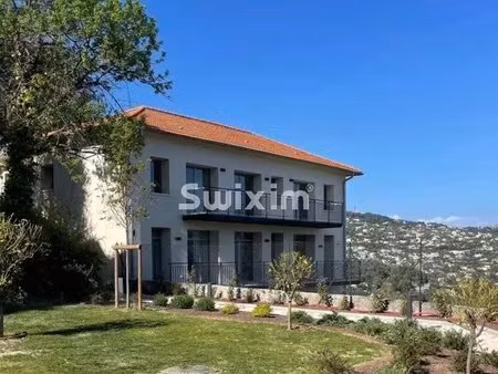 studio avec parking et piscine sur les hauteurs de nice