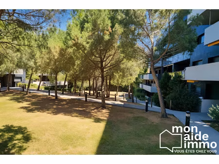 beau t3 de 62m² + terrasse et parking sécurisé