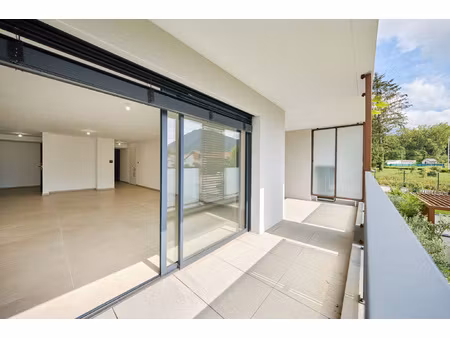 t4 standing à annecy-le-vieux