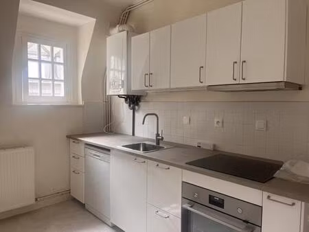 a louer - agence giboire - appartement t4 - st malo intra-muros