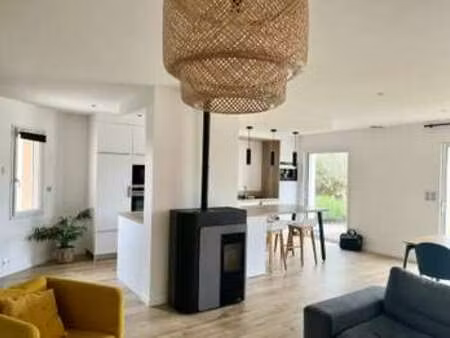 vente maison piscine à rocheservière (85620) : à vendre piscine / 135m² rocheservière