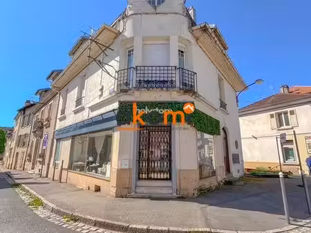 immeuble 152 m² baccarat