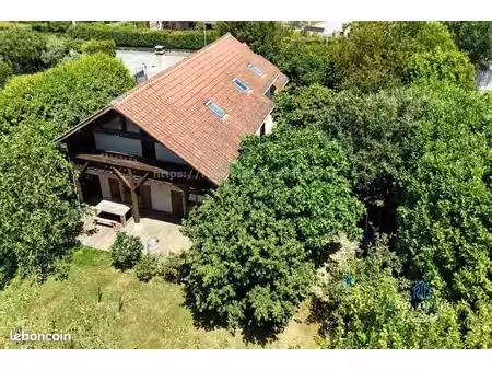 maison 7 pièces 153 m²