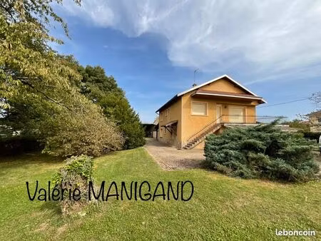 maison 6 pièces 197 m²