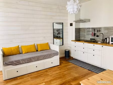 studio 1 pièce 25 m²
