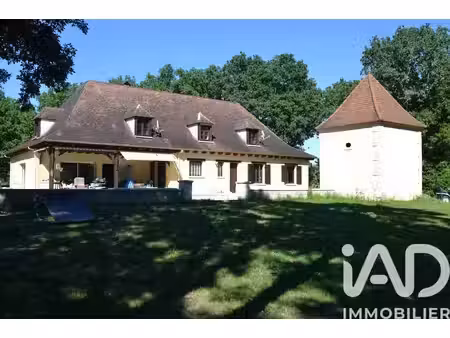 maison traditionnelle à monsaguel (24560)