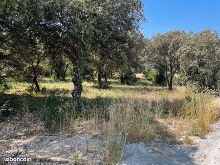 terrain 1 700 m² la baume de transit
