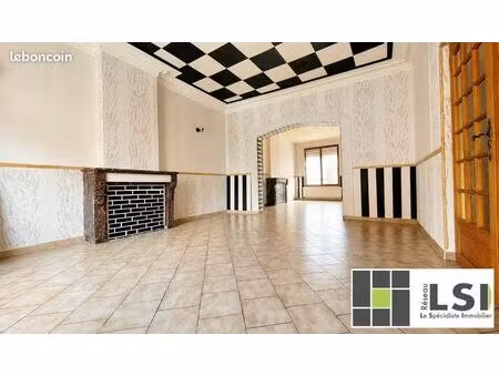 maison 9 pièces 173 m²