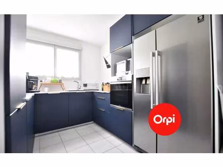 location appartement, 67.03 m² t-3 à saint-priest, 947 €