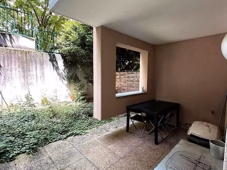 grand studio 38m2 avec parking jardin terrasse