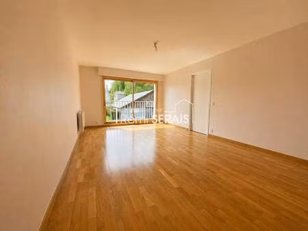 location appartement 4 pièces à flers (61100) : à louer 4 pièces / 72m² flers