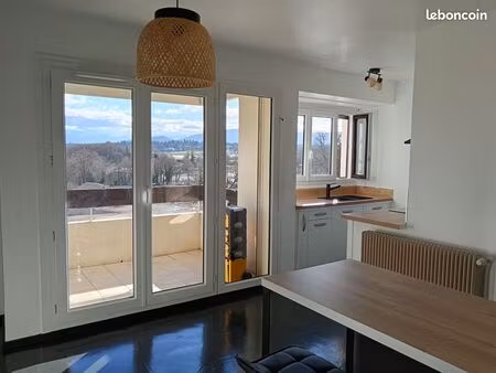 studio meublé rénové avec balcon et vue alpes – proche douane