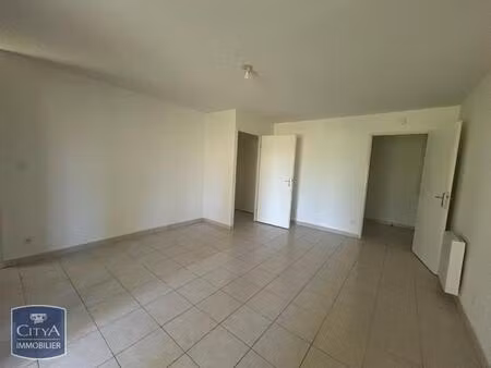 location appartement 2 pièces 54m² lons le saunier 39000