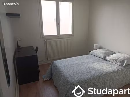 chambre 1 pièce 10 m²