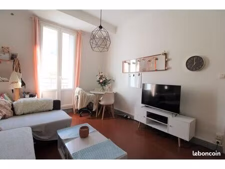 appartement t3 49.68m² 13004/13005 place sébastopol - cinq avenues