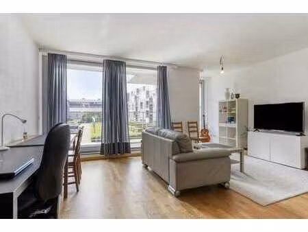 jeune appartement d'une chambre à vendre dans le centre de g