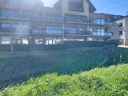 espace/bureau polyvalent à vendre près du périphérique de br