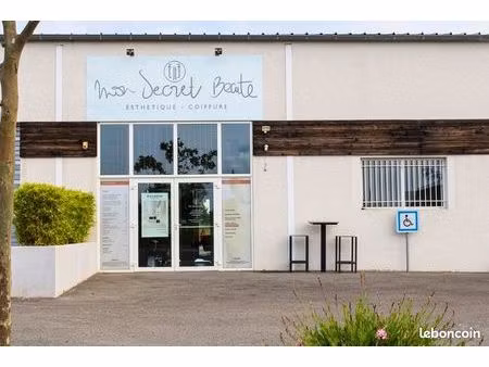 institut de beauté + salon de coiffure